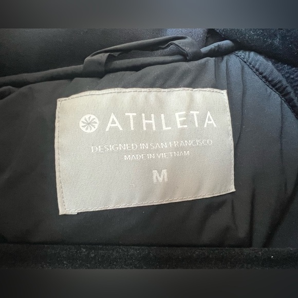 Athleta Inlet Jacket (Black, M) - Picture 3 of 9